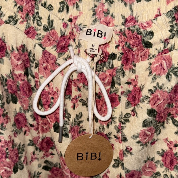 BiBi Pink Floral Women's Joggers - Picture 3 of 5